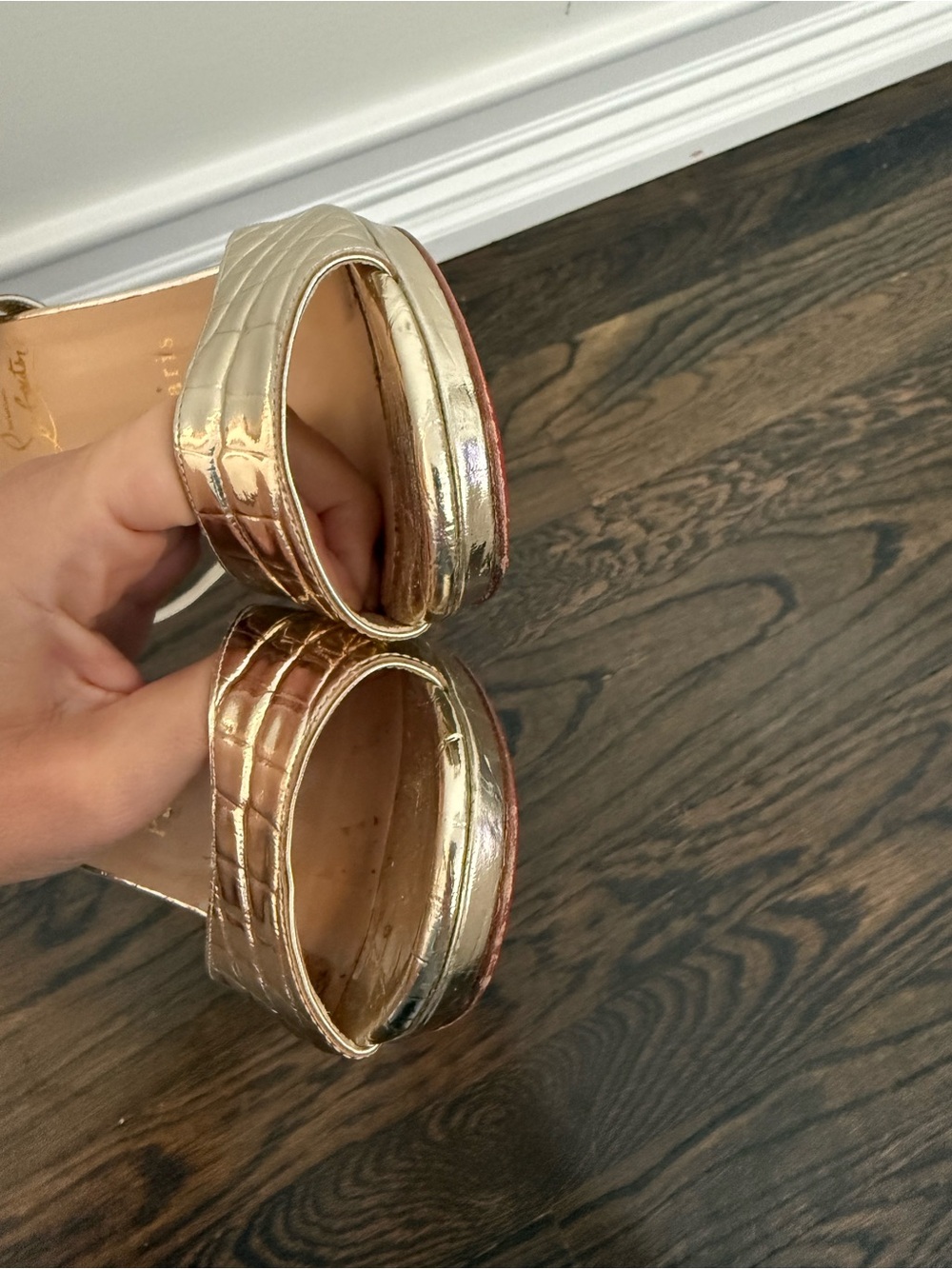 Christian Louboutin Gold Metallic Croc-Embossed Slingback Sandals size 40 - Picture 6 of 10